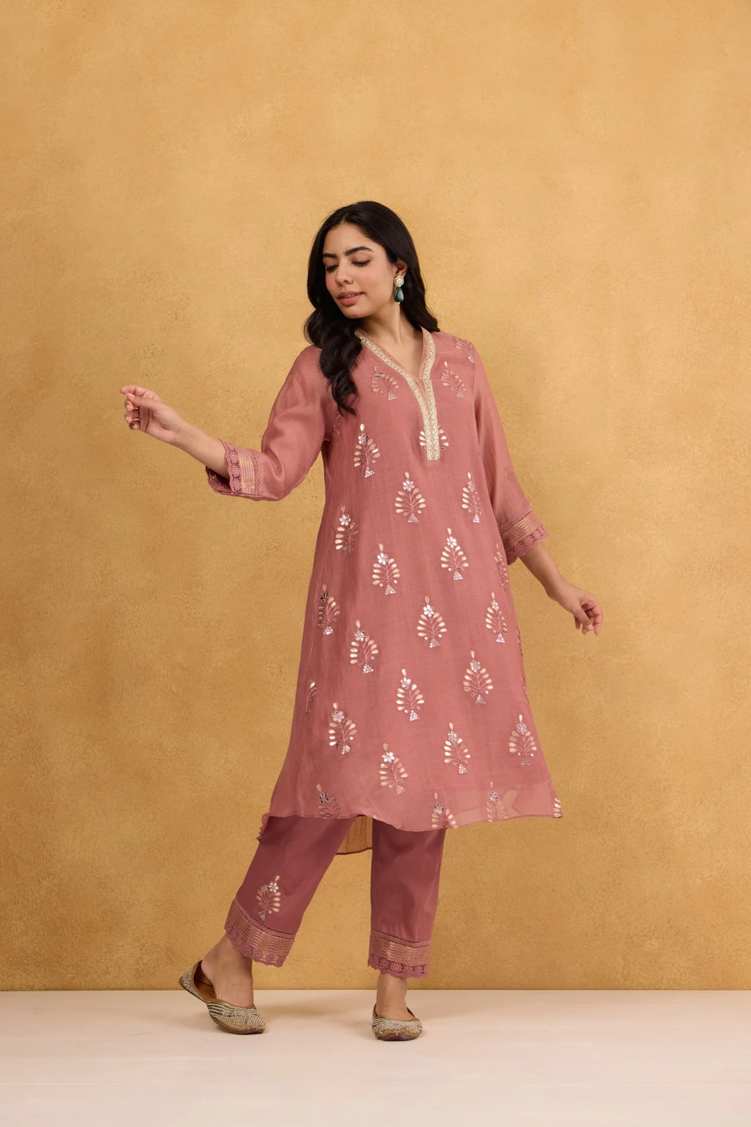 Tea Rose Gota Embroidered Chanderi Kurta Set