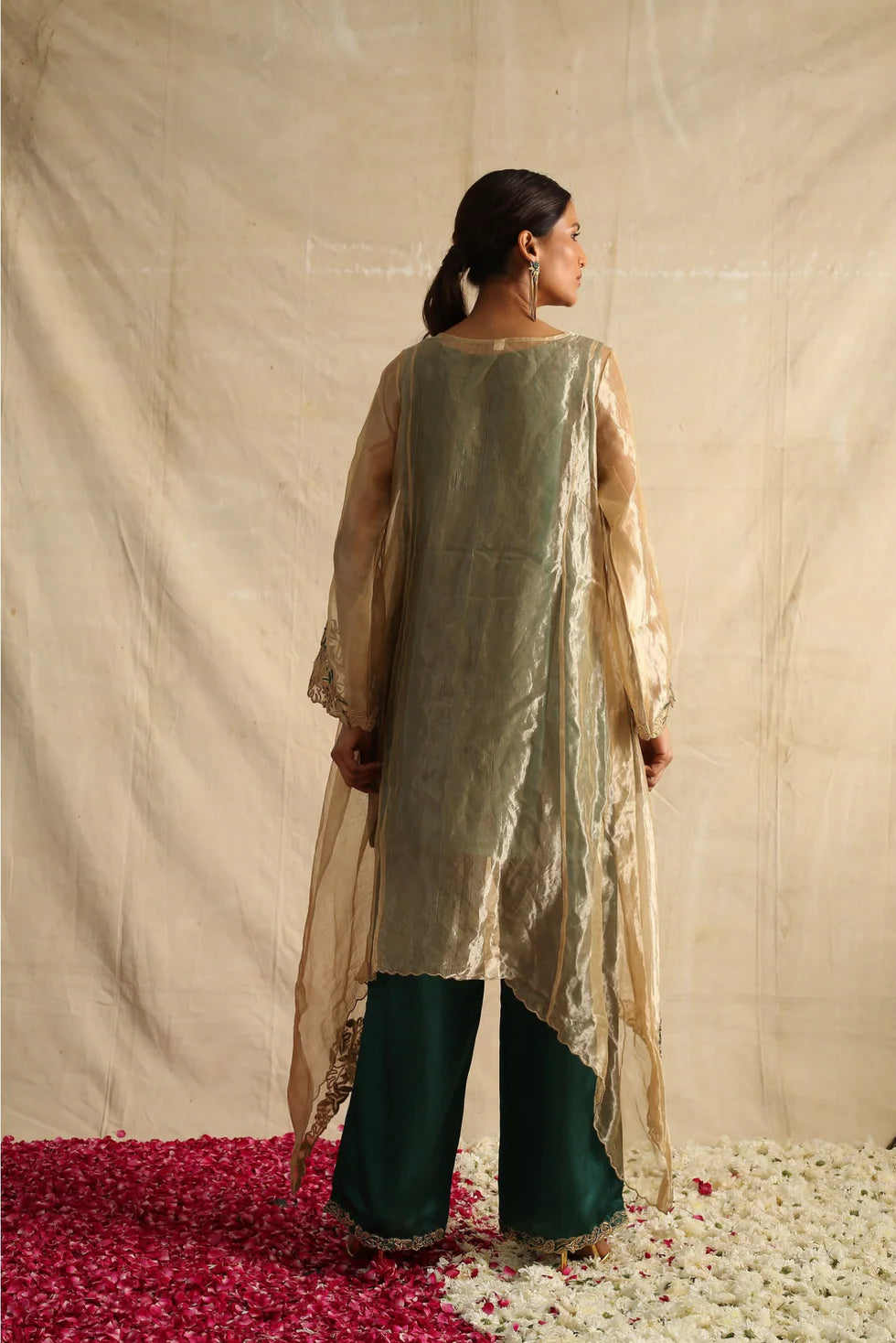 Tarini Suit Set in Green
