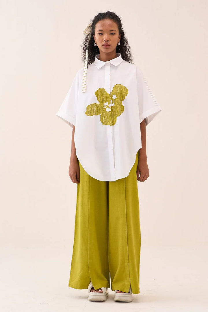 U-Hem Floral Emb. Shirt