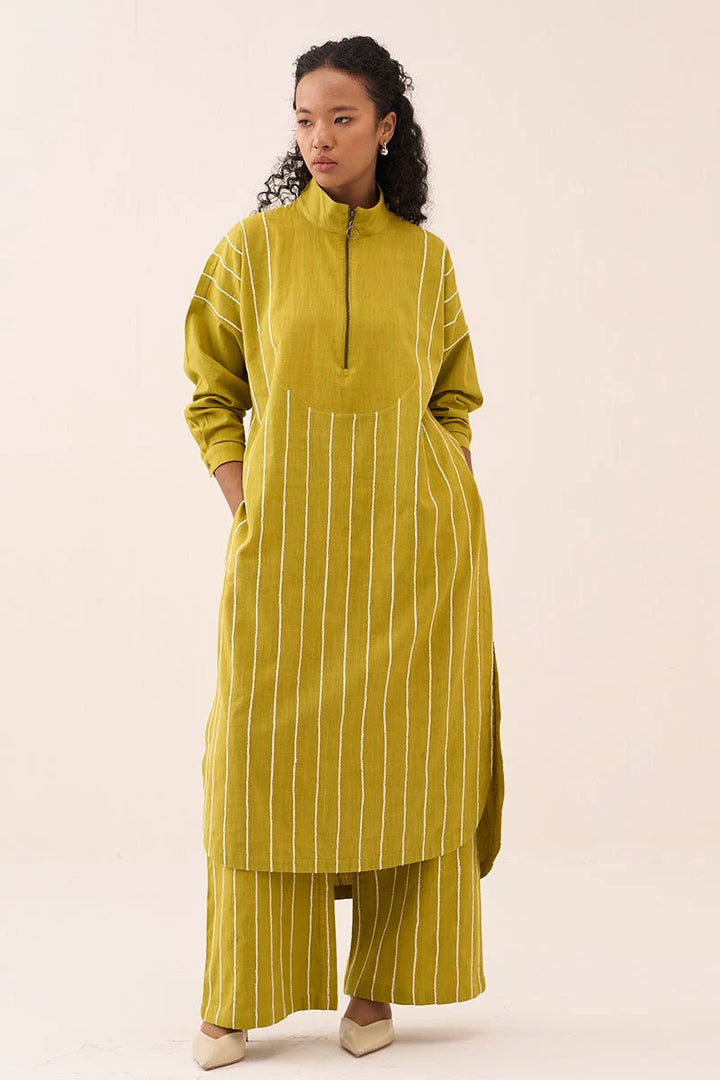 U-Yoke Emb. Tunic Co-Ord (Set Of 2)