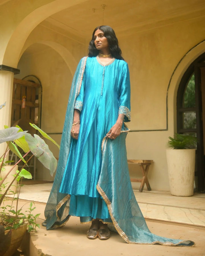 Kurta With Pants & Dupatta