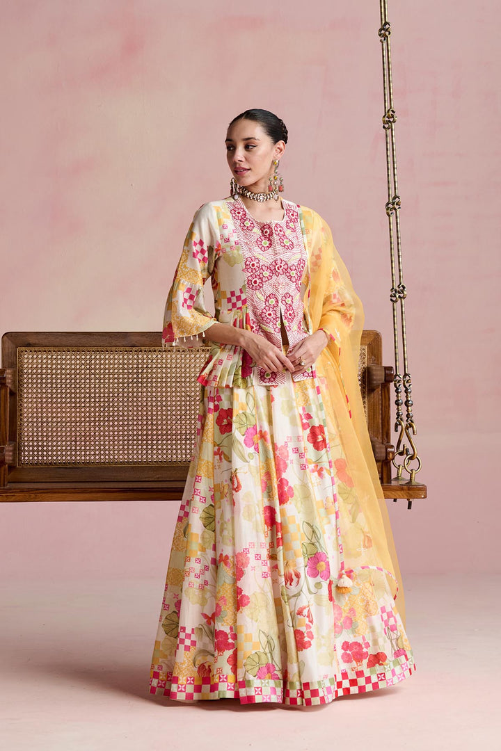 Asvi Lehenga Set