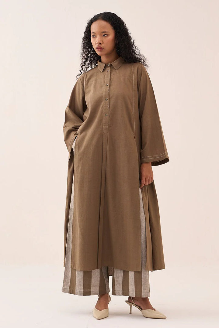 Wide Sleeve Panel Slit Shirt
