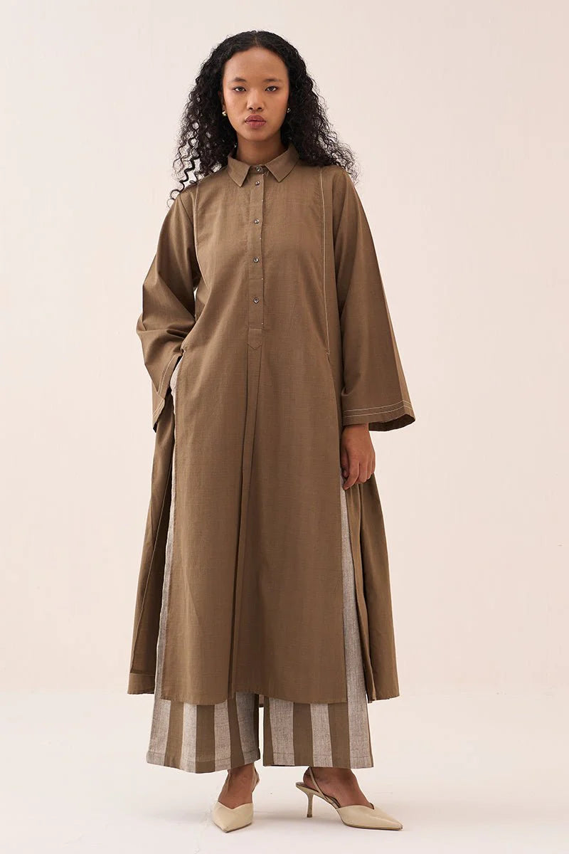 Wide Sleeve Panel Slit Shirt
