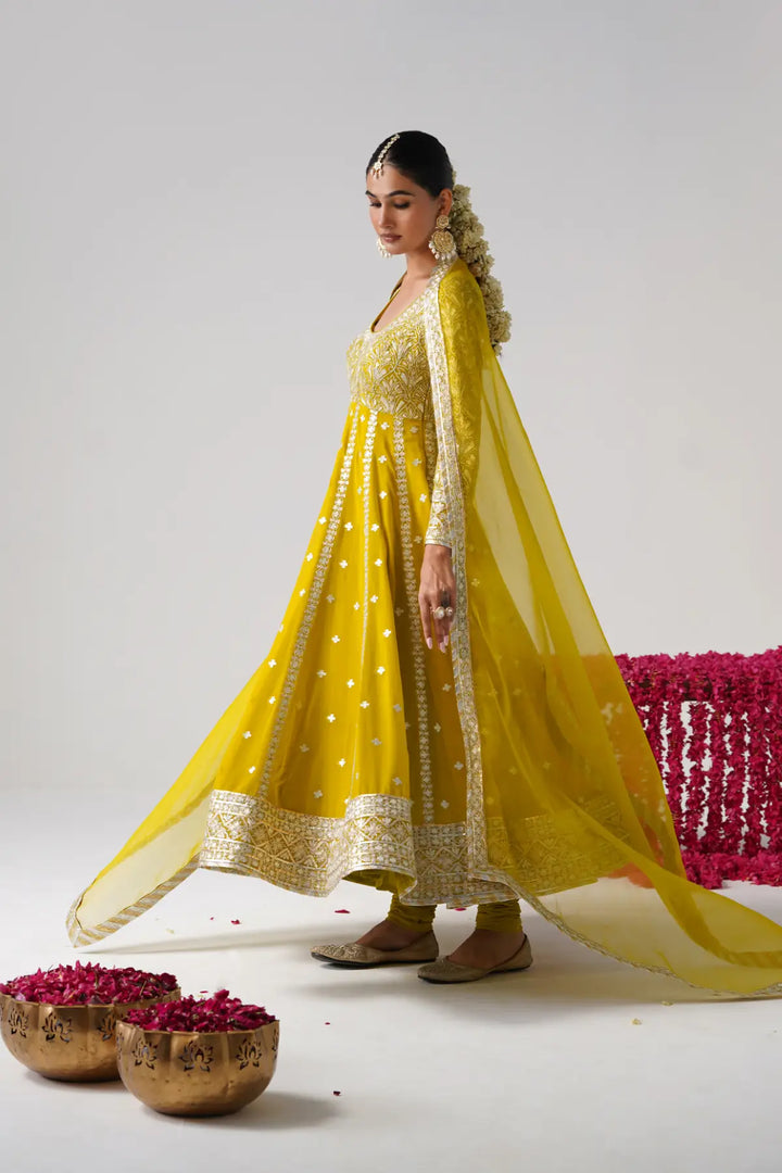Dilruba - Kalidaar Set - Yellow
