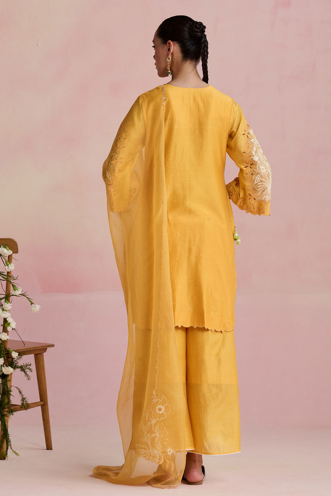 Ishana Kurta Set