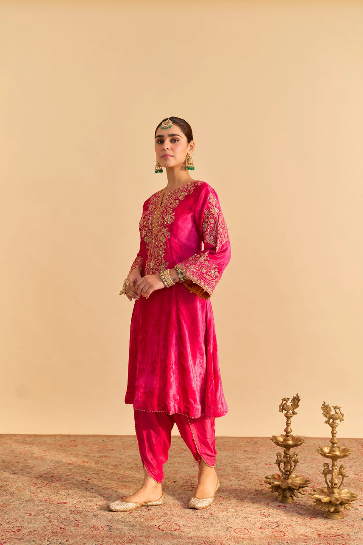 Eira - velvet Hotpink A-line Kurta with Dhoti